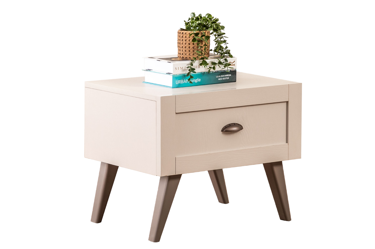 غرفة نوم موس باللون البيج