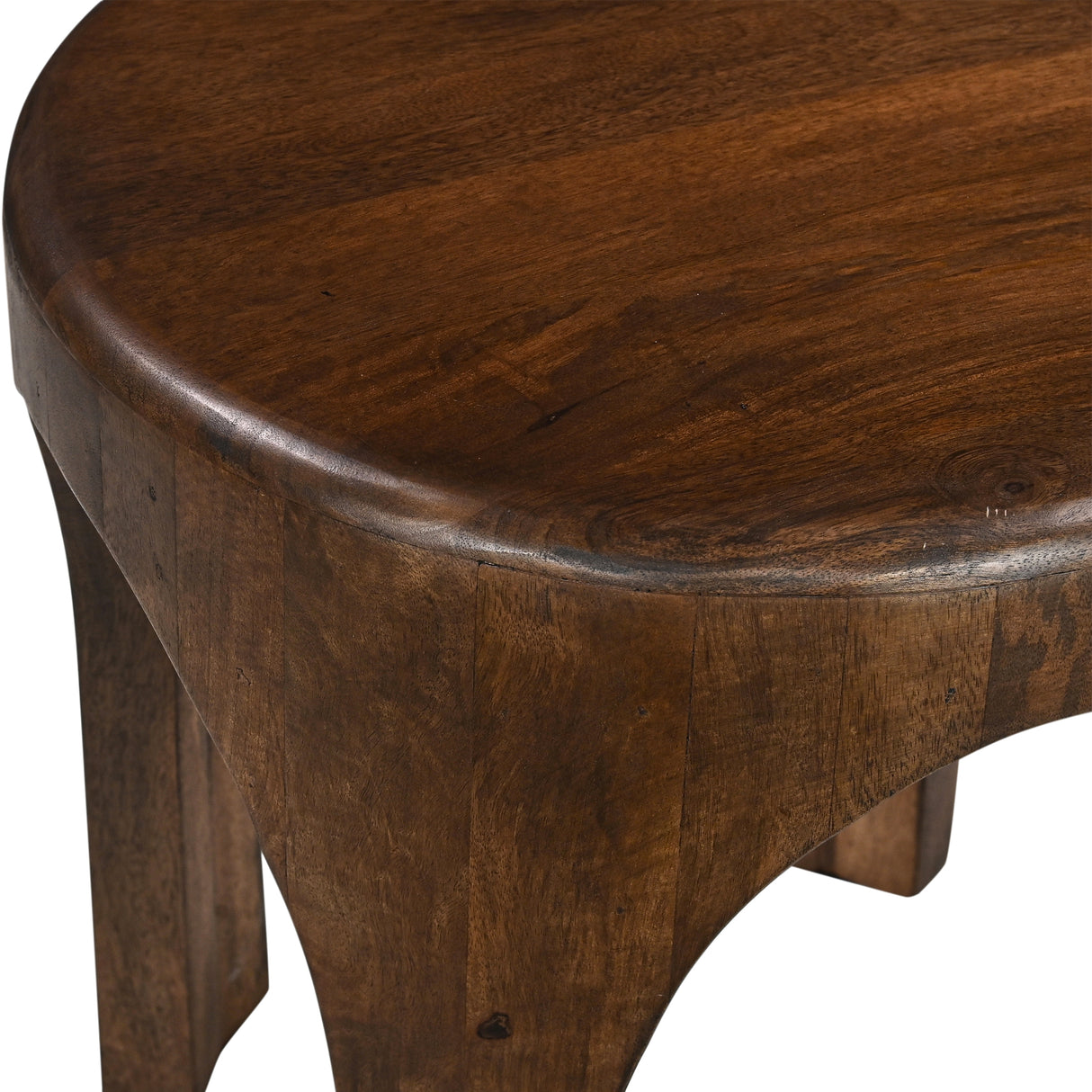 طاولة وسطية دالو باللون البني الغامق