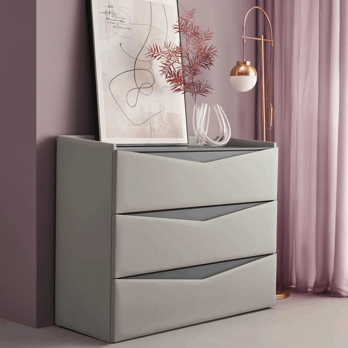 غرفة نوم نوبيل باللون البيج