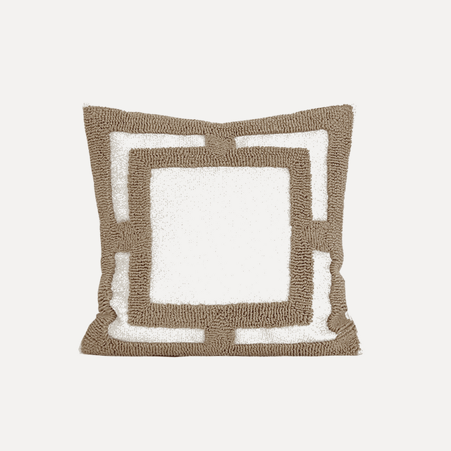 وسادة مزخرفة