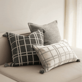 وسادة مزخرفة