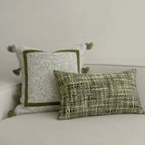 وسادة مزخرفة