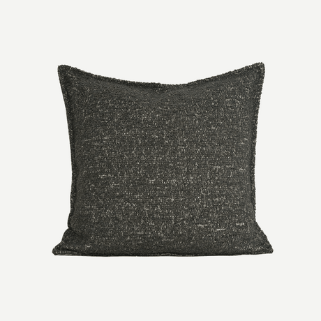 وسادة مزخرفة