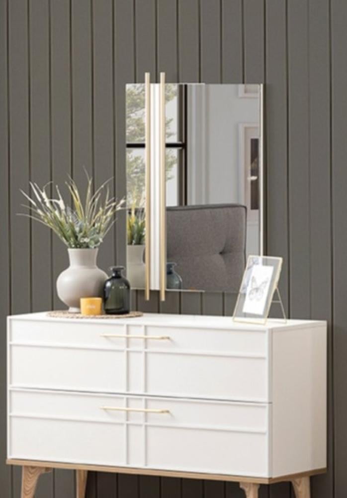 تسريحة بريمي مع مراية متعدد الألوان | من هاي بوينت