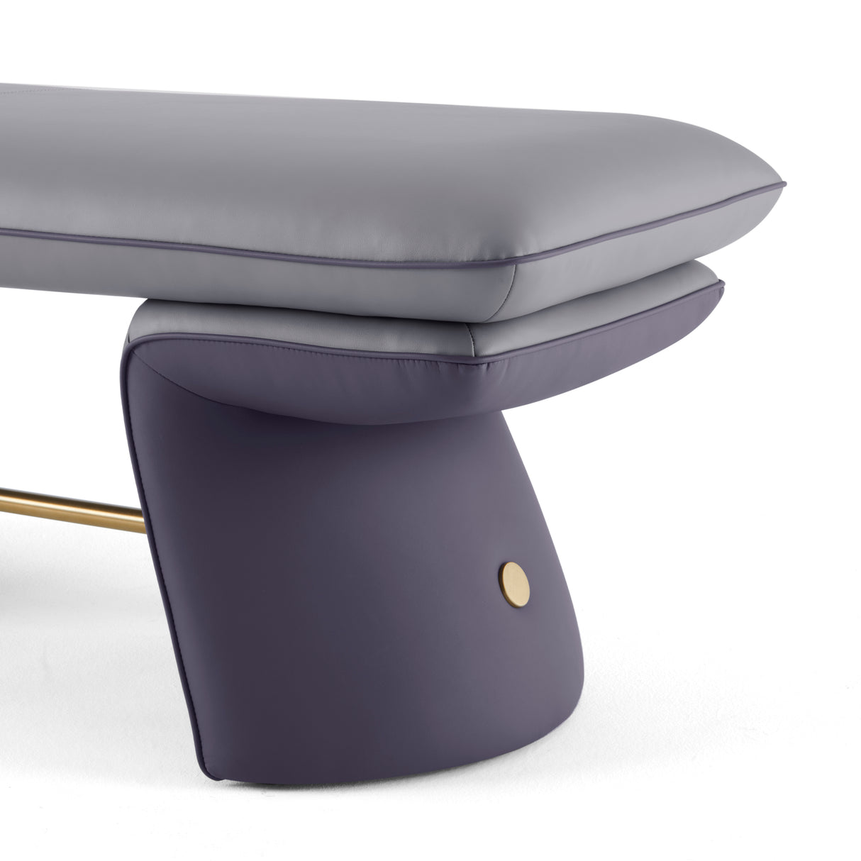 غرفة نوم روزا باللون الموف