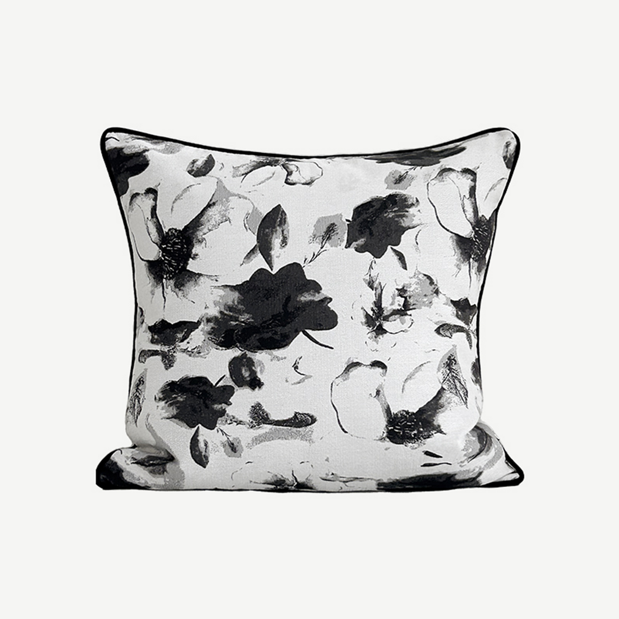 وسادة مزخرفة