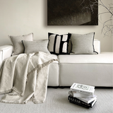 وسادة مزخرفة