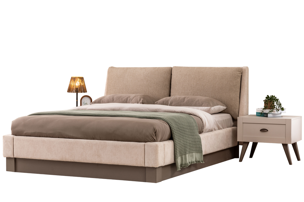 غرفة نوم موس باللون البيج