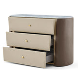 غرفة نوم نولا باللون البني