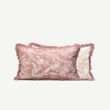 وسادة مزخرفة