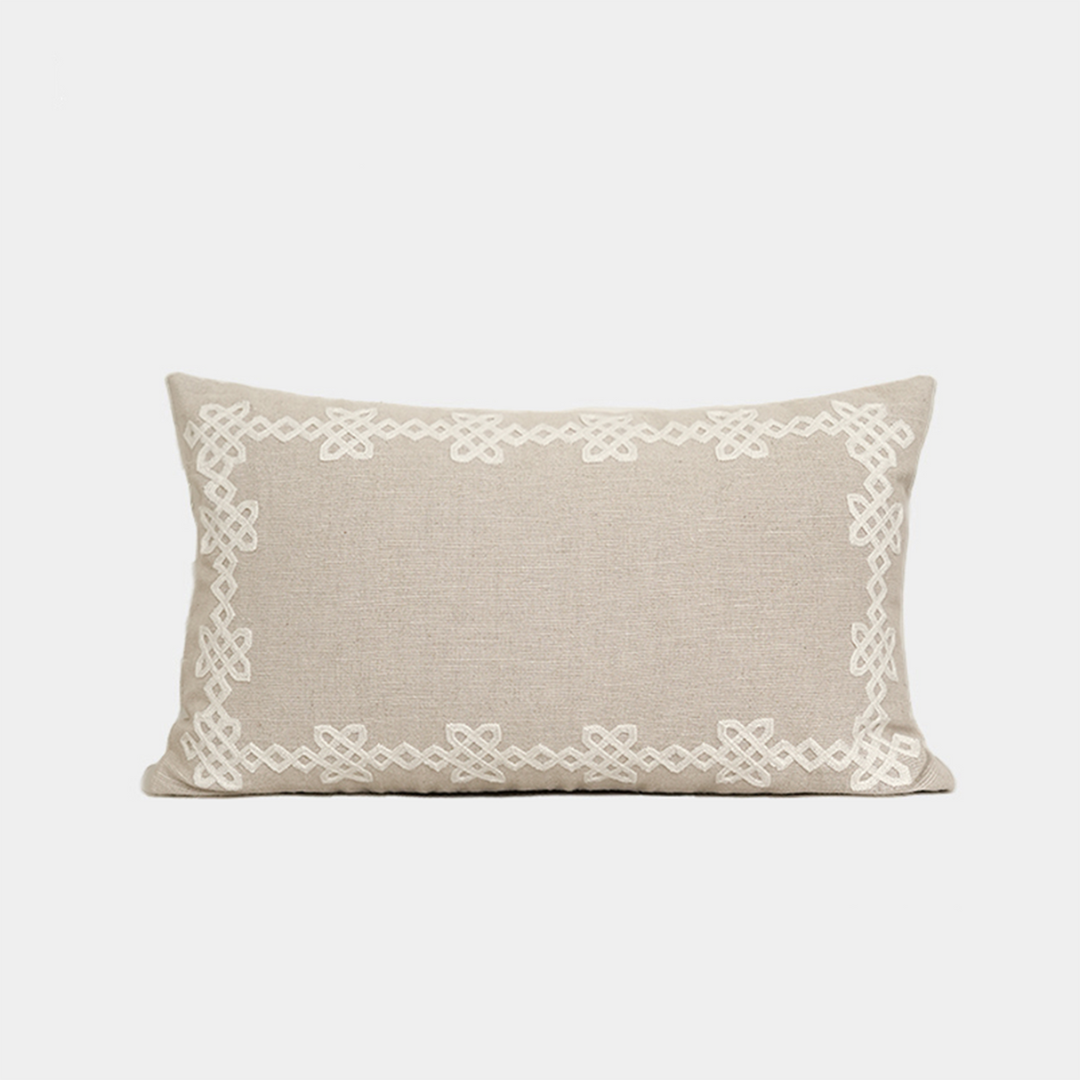 وسادة مزخرفة