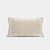 وسادة مزخرفة