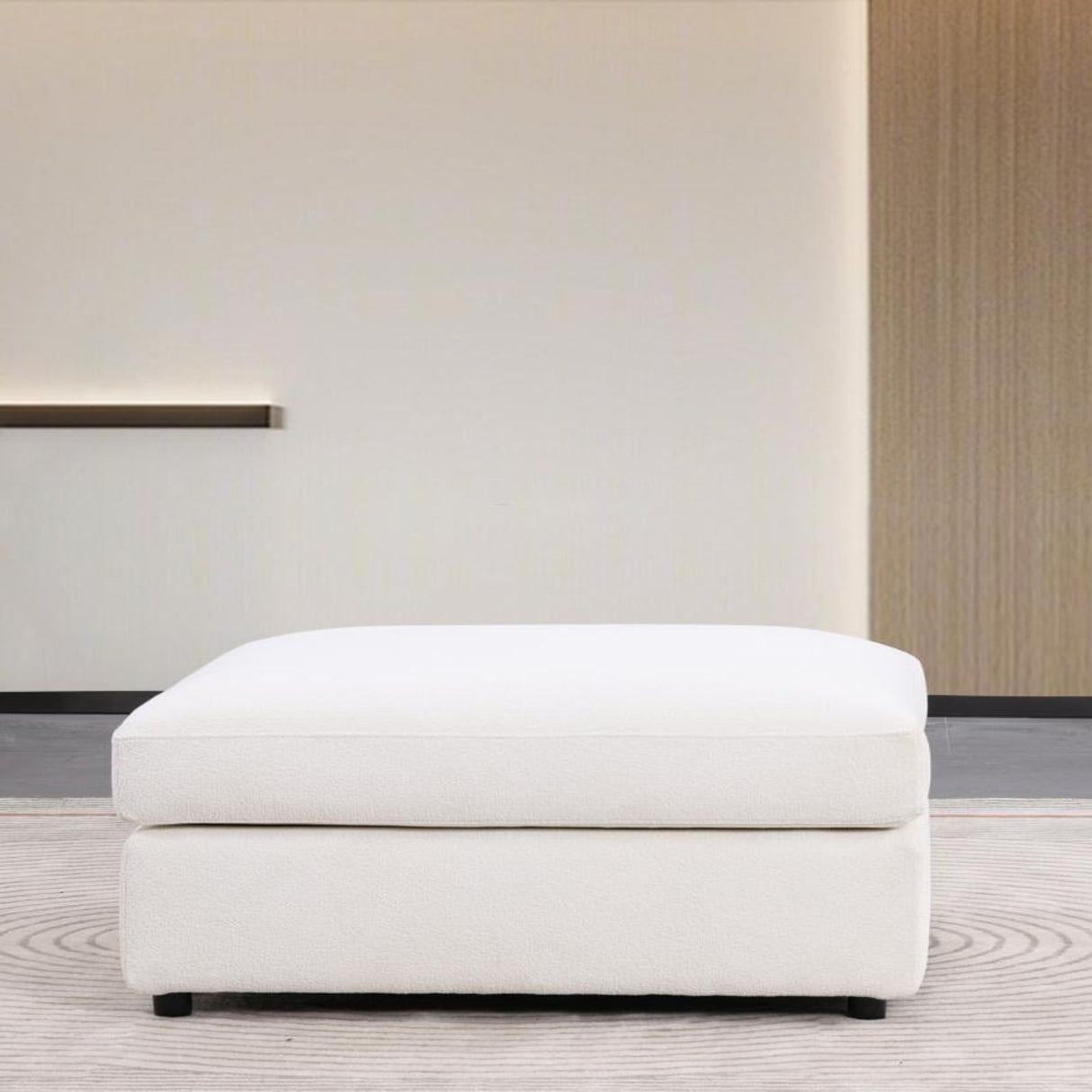 كنب أوريون فردي باللون الأبيض