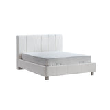 سرير كوينا باللون الأبيض