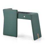 تسريحة كارينا باللون الأخضر