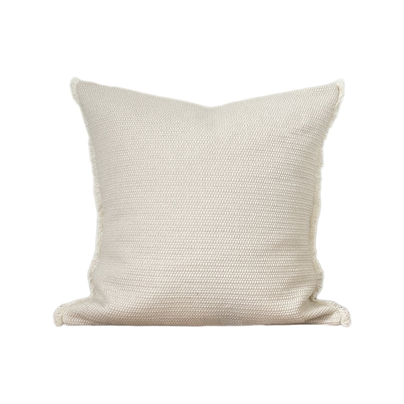 وسادة مزخرفة