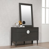 تسريحة ويليان باللون الرمادي