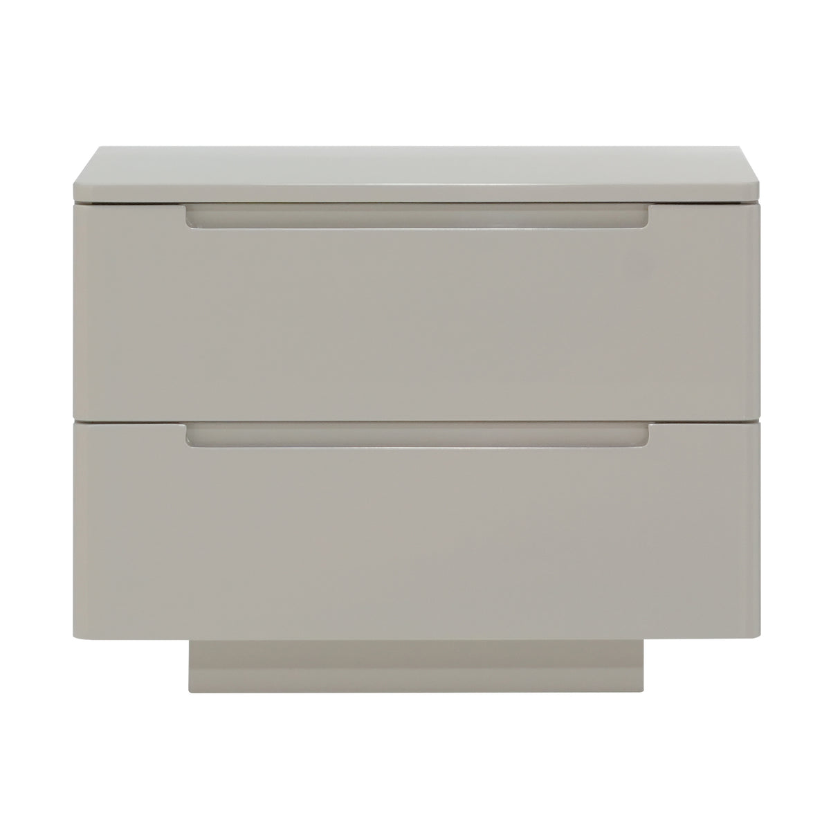 كمدينو ريڤا باللون الأبيض