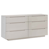 تسريحة ريڤا باللون الرمادي