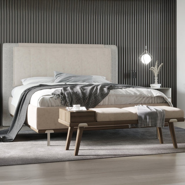 سرير سوفت باللون البني والرمادي - High Point