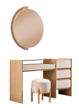 تسريحة ناتشور مع مراية باللون البيج