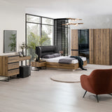 غرفة نوم كارو باللون البني الخشبي - High Point