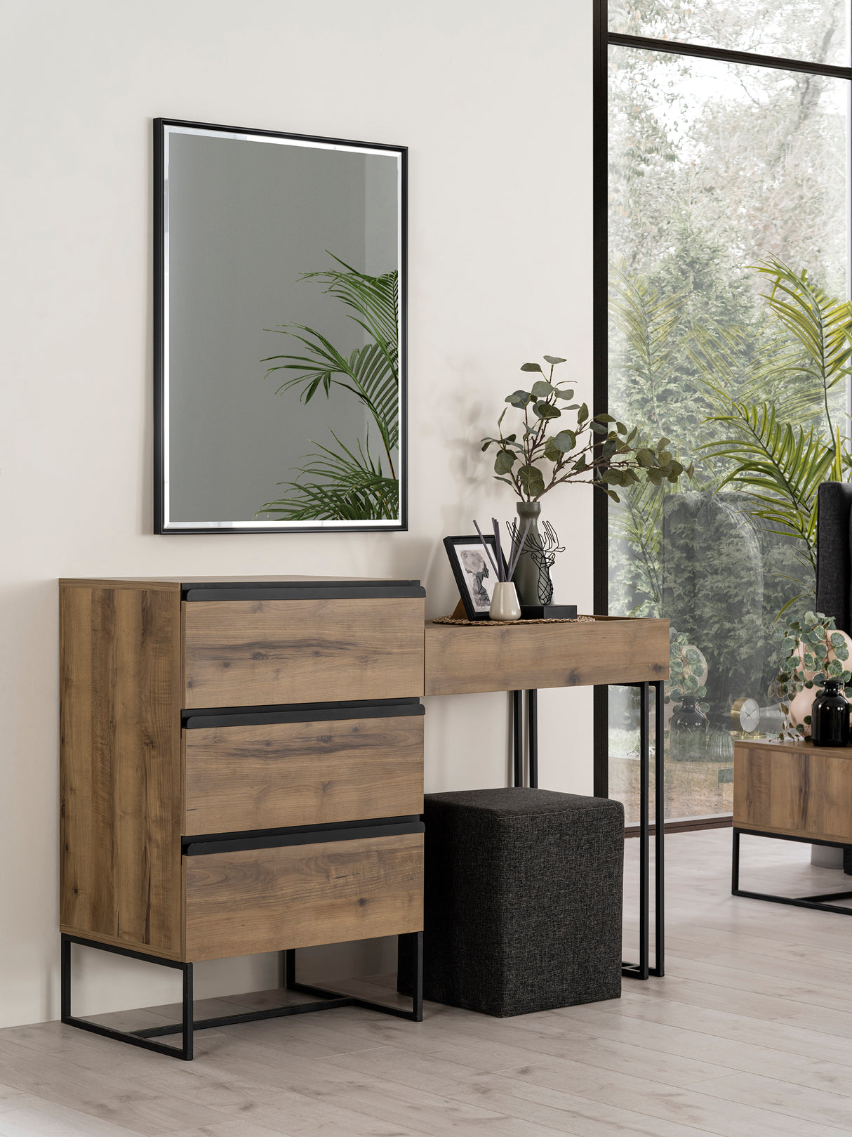 غرفة نوم كارو باللون البني الخشبي