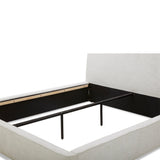 سرير كوكا باللون الأبيض