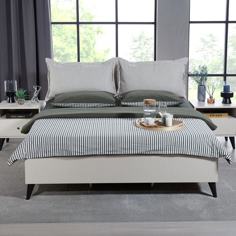 سرير لوتس باللون الكريمي - High Point