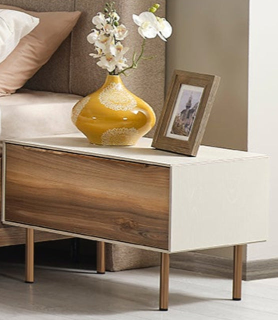 غرفة نوم نيفا باللون البيج