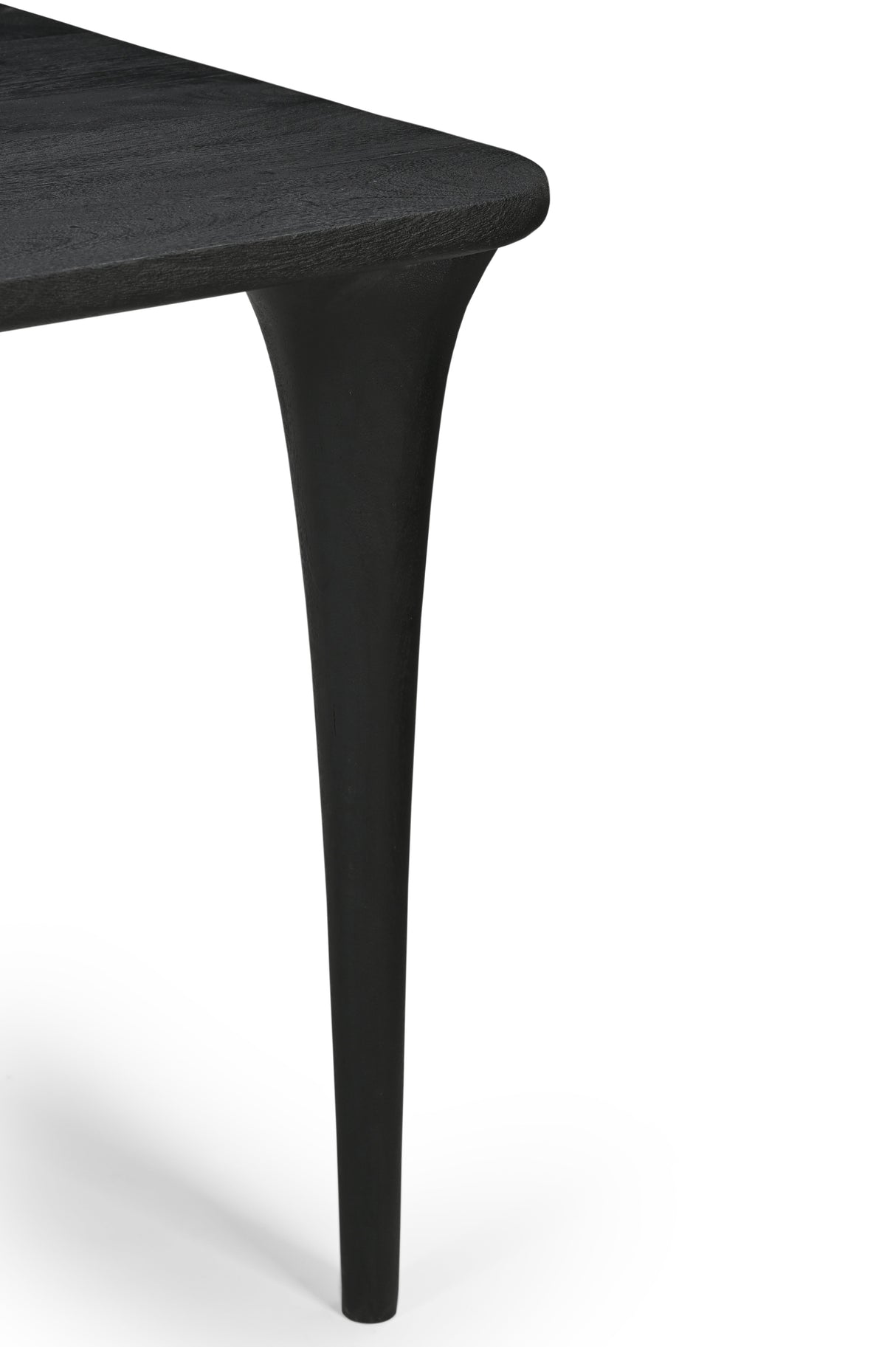 طاولة طعام نوفو باللون الأسود | من هاي بوينت