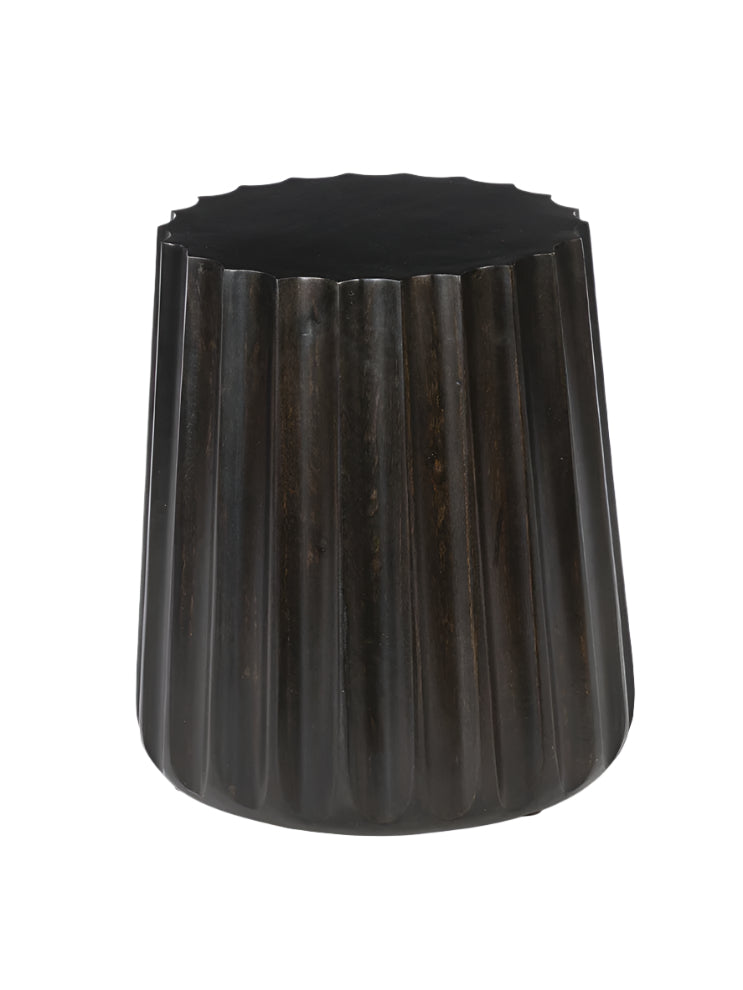 طاولة جانبية ماريفا باللون الأسود