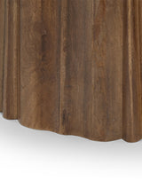 طاولة تيرانا باللون البني