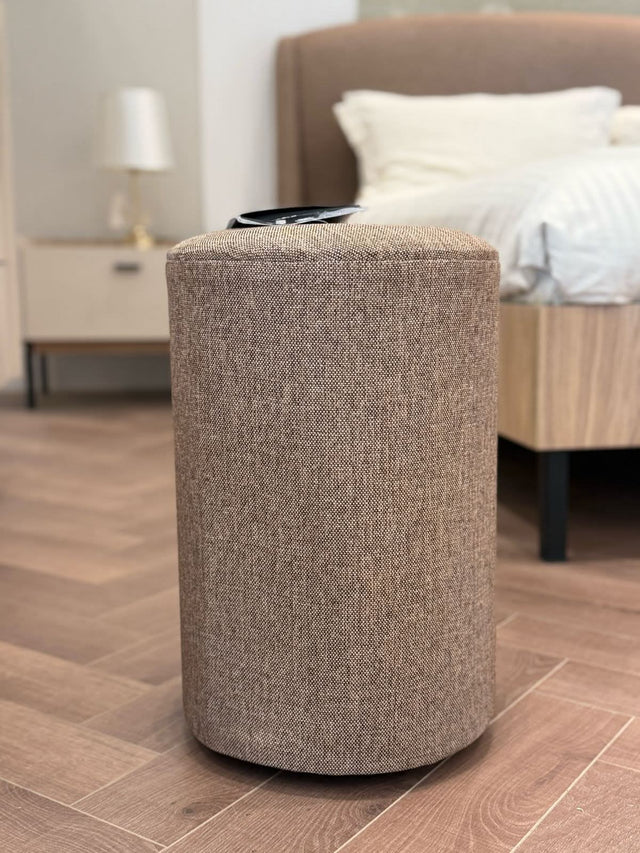 كرسي تسريحة فاريان باللون الكريمي | من هاي بوينت