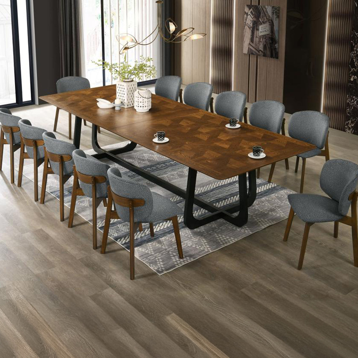 طاولة طعام موريفا باللون البني