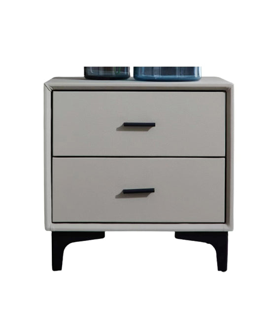 كمدينو إيفريت باللون الرمادي