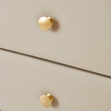 كومدينو نولا باللون البني